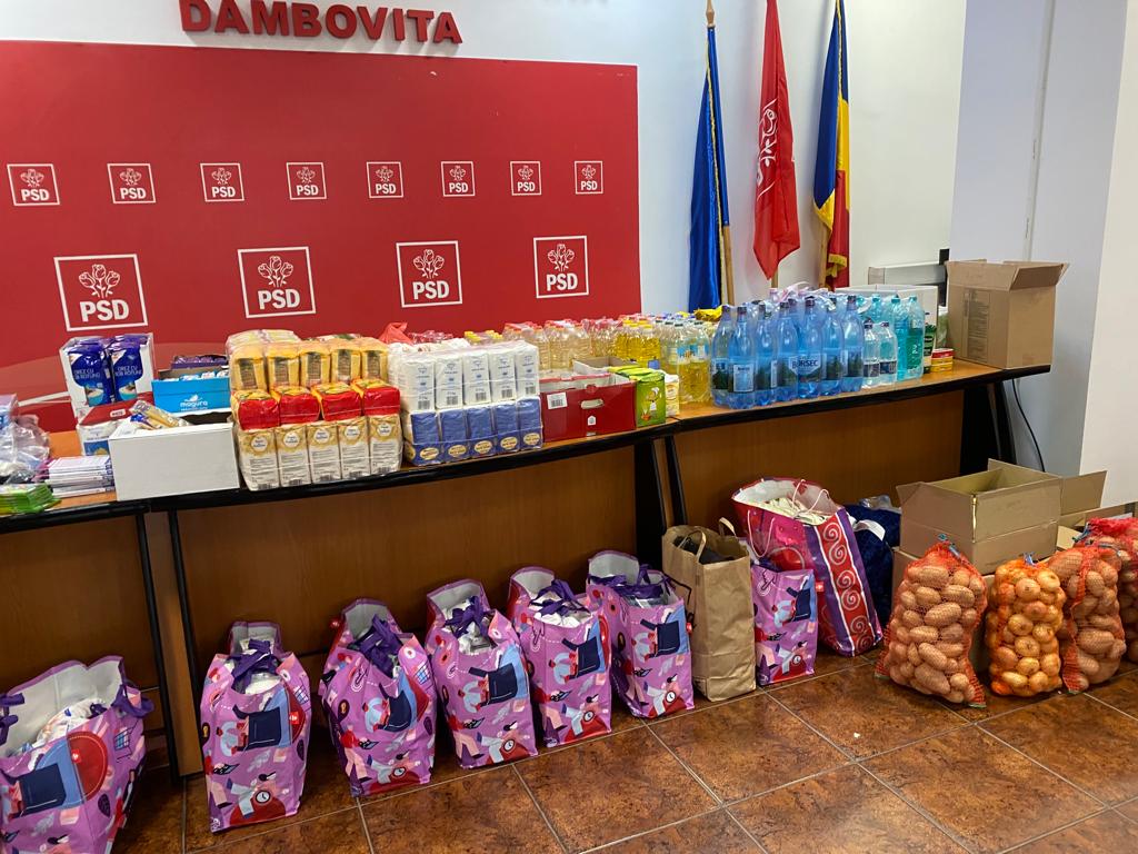 Femeile social democrate, donație de rechizite, ghiozdane, haine, alimente și produse de igienă pentru familiile din Crevedia afectate de exploziile de la stația GPL.
