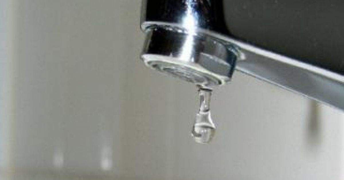 Compania de Apă anunță că în perioada 25-26 septembrie se întrerupe furnizarea apei potabile în mai multe sate din comunele Petrești, Crângurile și Iedera, pentru lucrări de igienizare la bazinul de stocare a apei