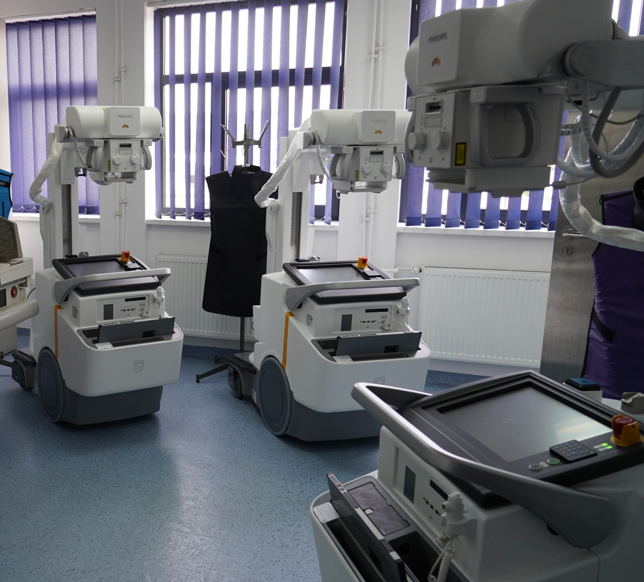 Dotări importante pentru Spitalul Județean de Urgență Târgoviște. Aparate mobile de radiologie și 700 de noptiere noi pentru saloanele unității spitalicești. VIDEO