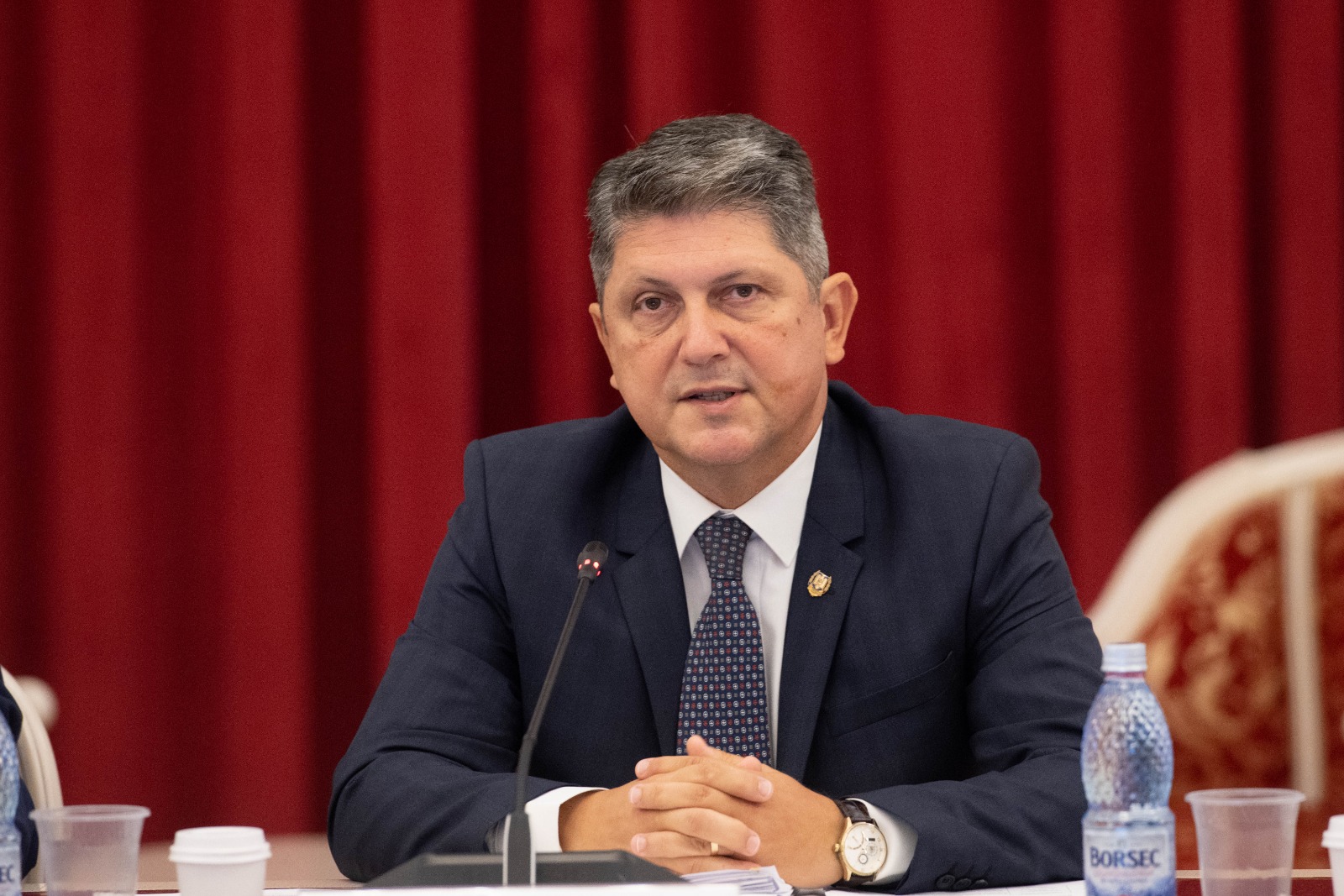Președintele Comisiei pentru politică externă din Senatul României, senatorul Titus Corlățean, salută recomandarea Comisiei Europene cu privire la începerea negocierilor de aderare la Uniunea Europeană cu Ucraina şi Republica Moldova